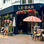 Boutique Hotel Le•Bar